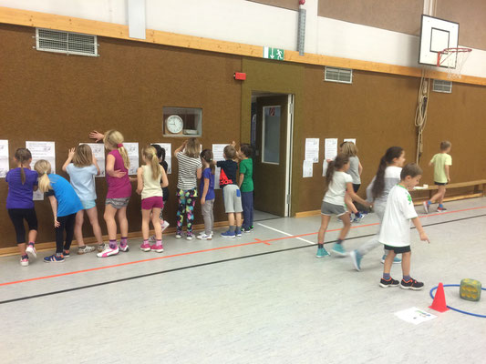Sport mit Max und Moritz - Klasse 2a und 2b - 2015
