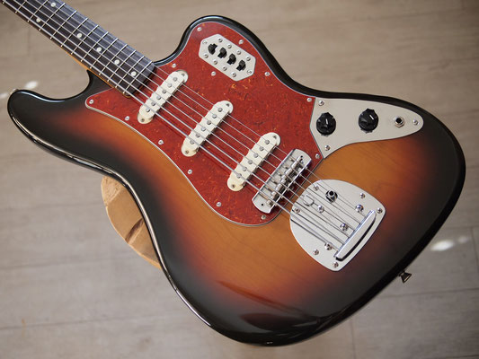Fender Japan Custom Edition - Bass Ⅵ - 3-Tone Sunburst