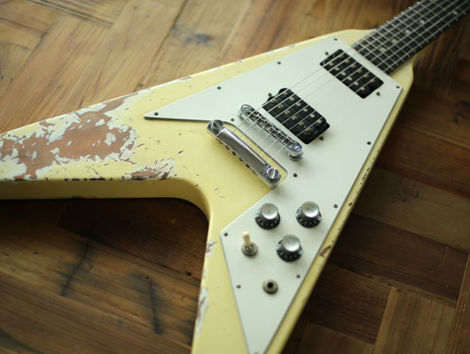 Gibson - Flying V CW - Dirty V Custom
