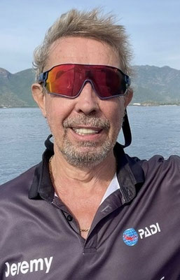 Rainbow Divers Vietnam PADI Career Development Center Jeremy P Stein Course Director Portrait with sunglasses 