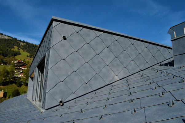 Dach/Fassadenraute 44x44 Steingrau