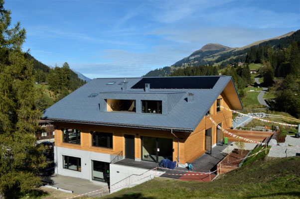 Dach/Fassadenraute 44x44 Steingrau