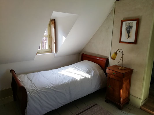 la petite chambre traversante (1personne)