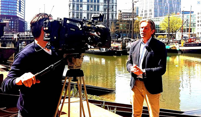 Presentatie, voice-over en productie 'Wonen in Rijnmond' op TV Rijnmond