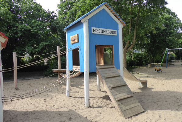 Fischerbude mit Rampe