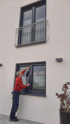 Insektenschutz-Spannrahmen - auf Ihre Fensterfarben abgestimmt