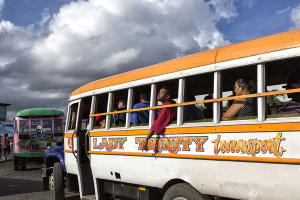 Busfahren in Samoa