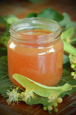 Lindenblüten-Erdbeer-Gel