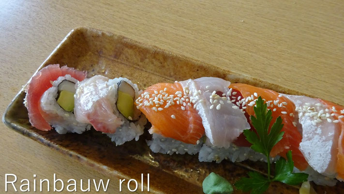 maki Rainbauw roll 15 euro