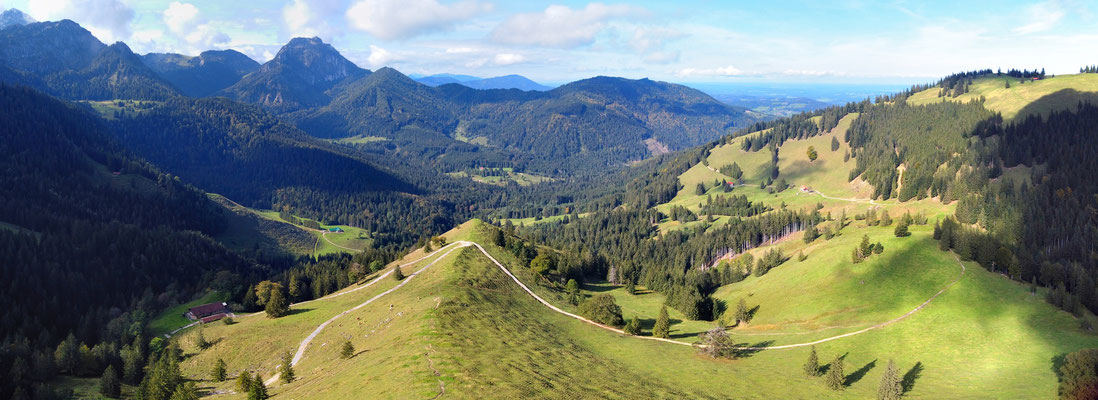 Panorama - Drohnenfotografie - Berge - Alpen - Wanderung - Chiemgau - Mitterberg bei Schuhbräualm