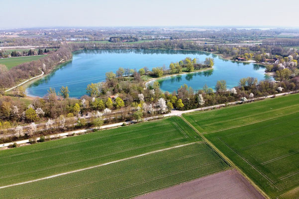 Drohnenfoto - Vogelperspektive - Drohne - Drohnenbild - Luftaufnahme - See - München - Unterföhring - Feringasee