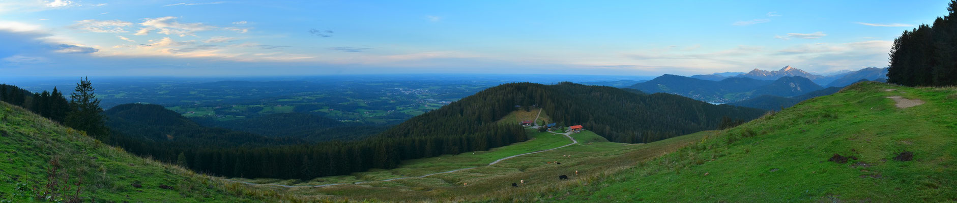 Panorama,Drohnenfoto,  Gindelalm, Gindelalmschneid, Tegernsee, Alpen, Berge, Wiese, Wald
