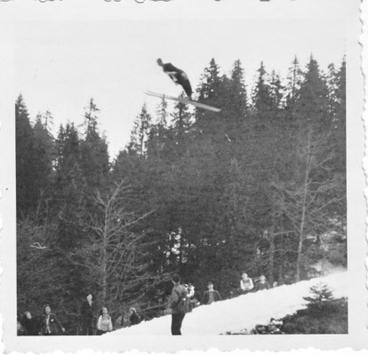 Skisprung auf dem Kandel ca. 1951