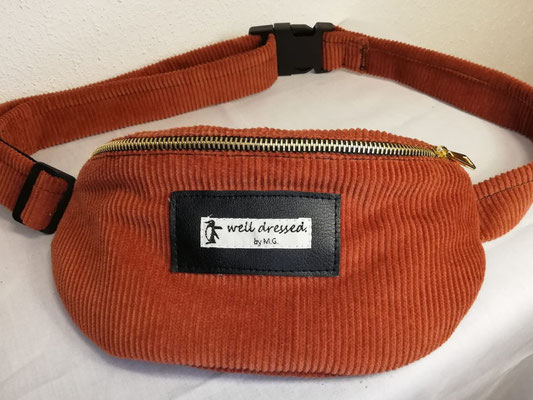 Cord rouge, schwarz