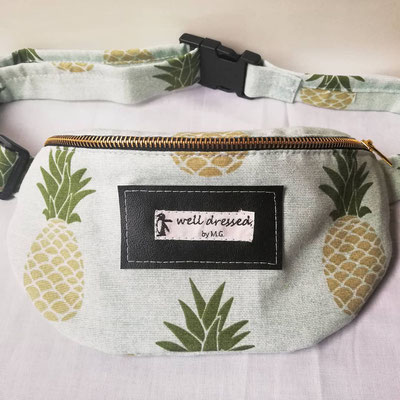 Ananas, schwarz