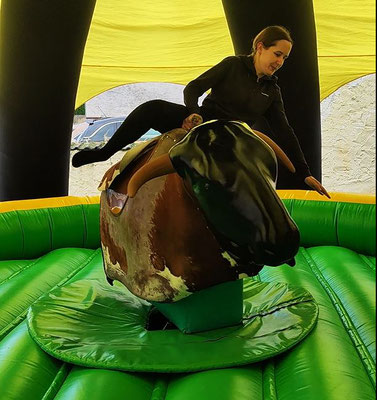 Rodeo Bulle Dressur Reitsimulator