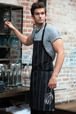 AB024BGY MANDIL CON PETO NEGRO RAYAS GRISES MARCA CHEFWORKS