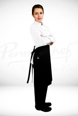 MANDIL SENCILLO COLOR NEGRO MARCA PERMACHEF