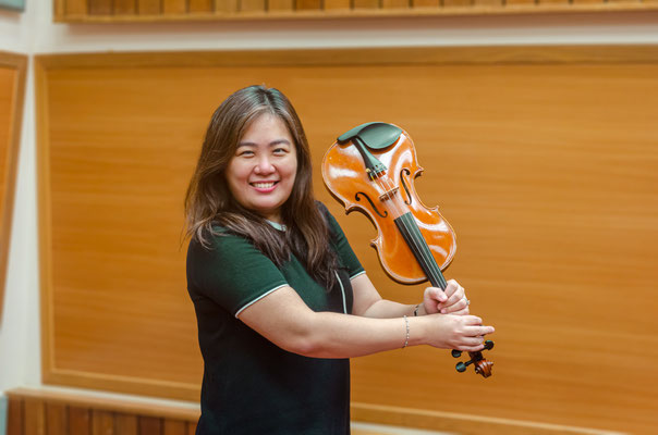Lee See Ling @ Grace - Violinist