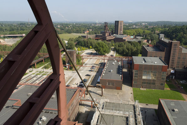 Blick auf Schacht 1/2/8 (Pact Zollverein), August 2008