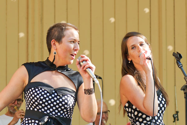 Olga und Julia im Canstatter Kurpark