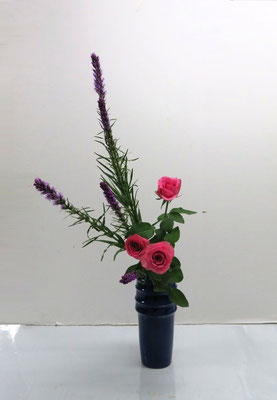 2025/8/6　＜リアトリス　薔薇＞