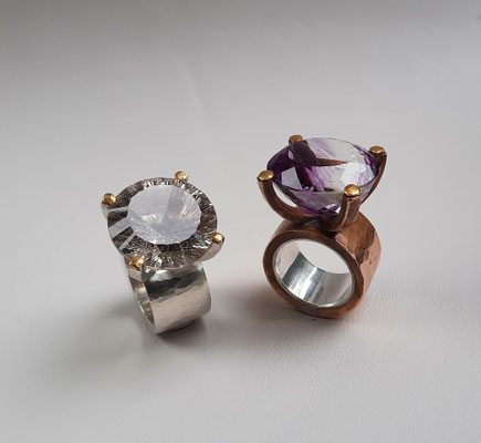 Quarz mit Turmalinfäden, Feingold +Silber und Amethyst, Bronze, Feingold + Silber © Vivien Reig-Atmer
