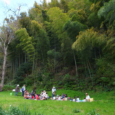 ４月４日、大沢谷広場プロジェクト（青空共同保育つくしとたね）