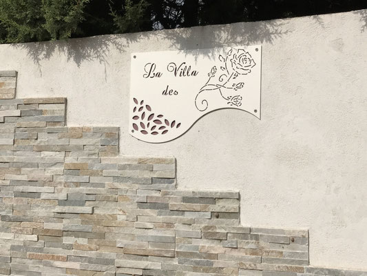 plaque de maison sur mesure