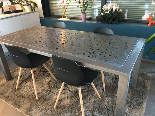 table olivier