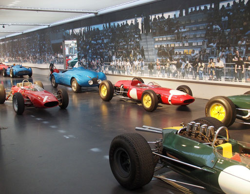 Automobile Renngeschichte: Formel-1-Boliden aus den 1960er Jahren. Foto: Christoph Schumann, 2024