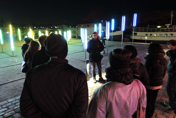 Unsere Besuchergruppe mit Guide Jesper Ravn beim Copenhagen Light Festival. Foto: Christoph Schumann, 2020