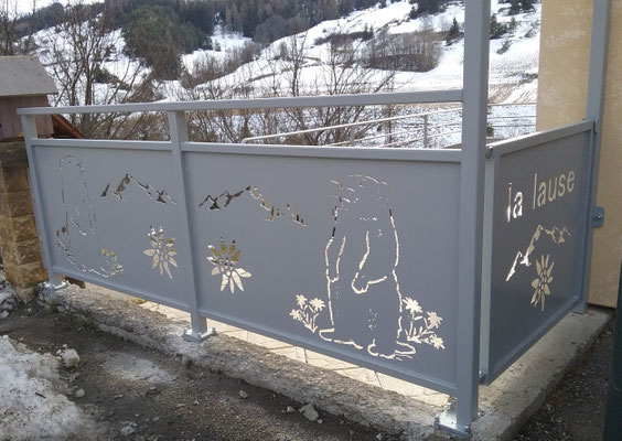 métal design Hautes-Alpes, déco extérieur métal, enseigne métal, déco montagne métal