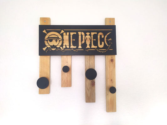 Porte manteau One Piece, artisan créateur Hautes-Alpes