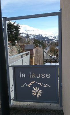 Métallerie Veynes, découpe laser motif montagne