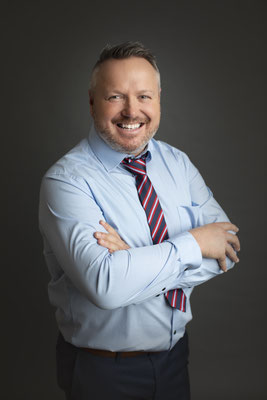 Capturing success: Executive portraits that communicate expertise.