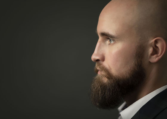 Personal Branding Photographer Europe – High-end portraits.