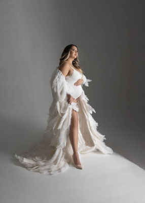 Luxury pregnancy portrait created in Bavaria, Germany