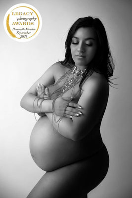 High-end maternity portrait celebrating authenticity