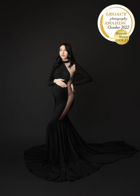uxury pregnancy portrait designed as a personal artwork