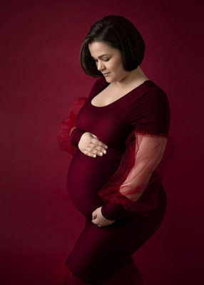 Confident pregnancy portrait created in Bavaria