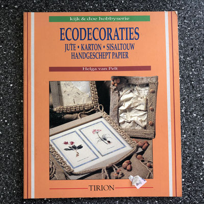 €3,00 incl. BTW/TVA/VAT, excl. transport costs 