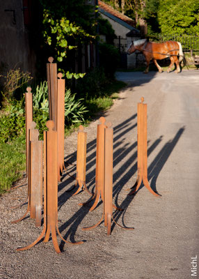 Groupe de sculptures en acier