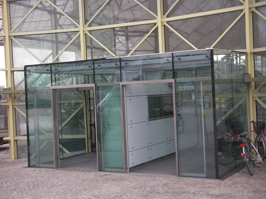 Glaseingang_Glasfassade_Glaser München
