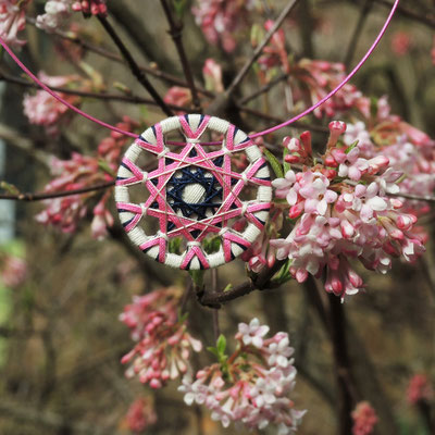 Zwirnknopf-Anhänger | Ø 44 mm | Material: Baumwolle, Aluminium