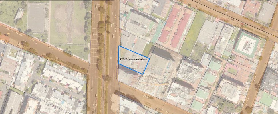Contiguo al edificio de aptos esquinero