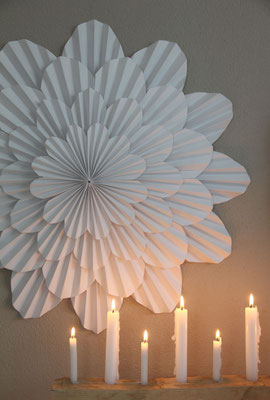 Schneeblume aus Papier weiss matt