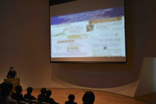 学生ショートスピーチ（谷山君）