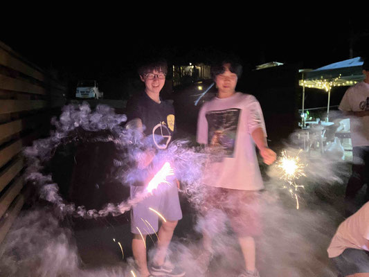 1日目BBQと花火（遊・ＹＯＵ・くぎのキャンプ村）