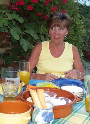 Beryl & Gill  (outdoors) at Huxleys Barn